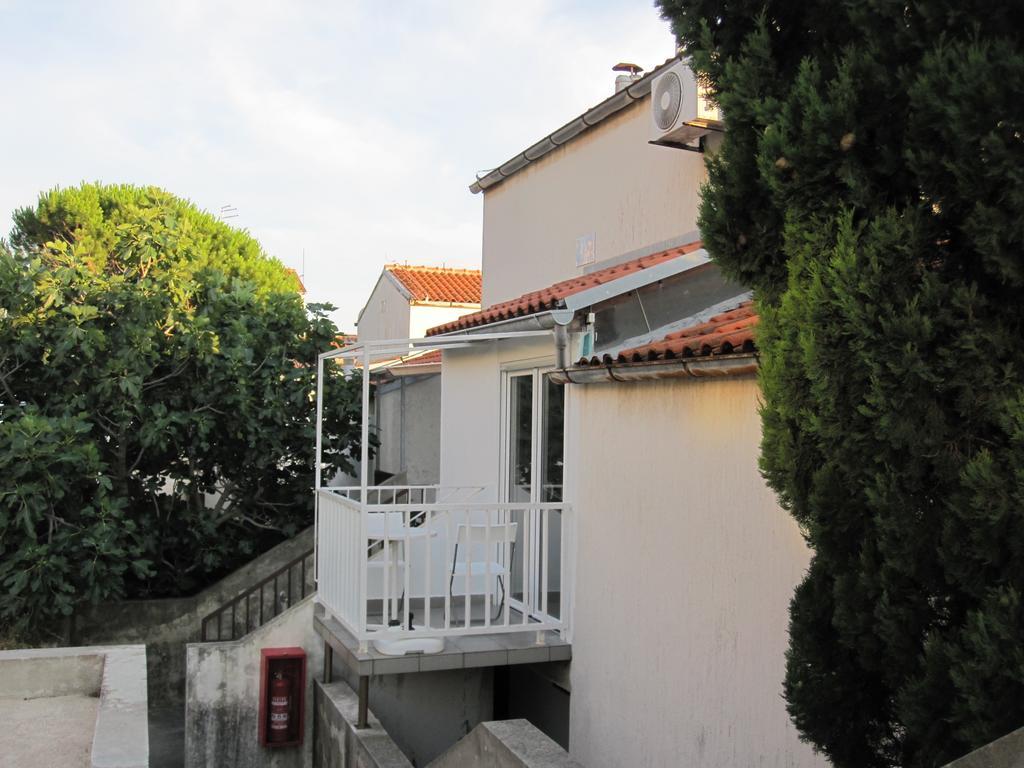 Apartamento Apartman Zaglav Martinšćica Exterior foto